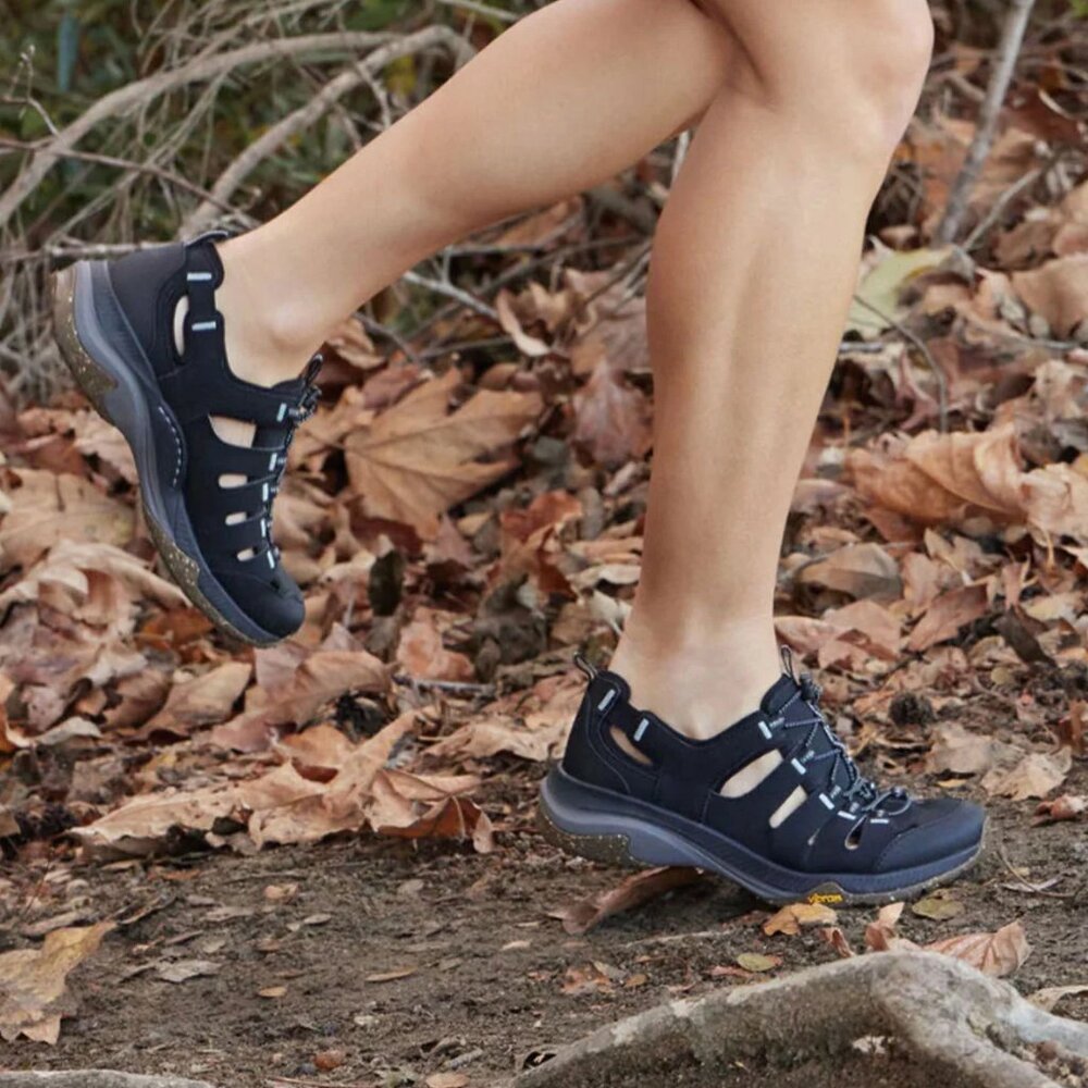 LAST PAIR! NEW Dansko Mia Sneakers For Women black 210